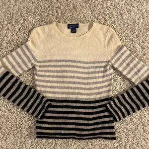 Charter club cashmere sweater size small